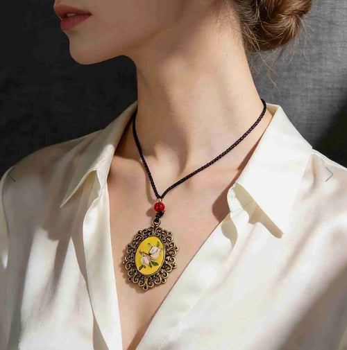 Modern Antique Necklace "Personalise your picture"