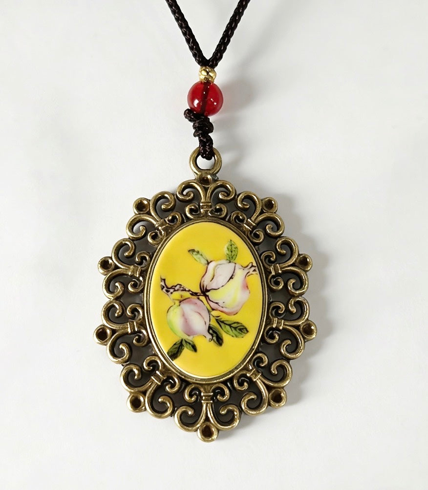Modern Antique Necklace "Personalise your picture"