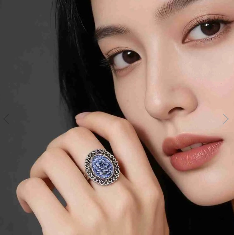 Silver Poecelain Ring